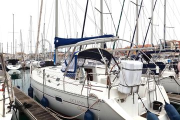 2000 Beneteau 361 Boats