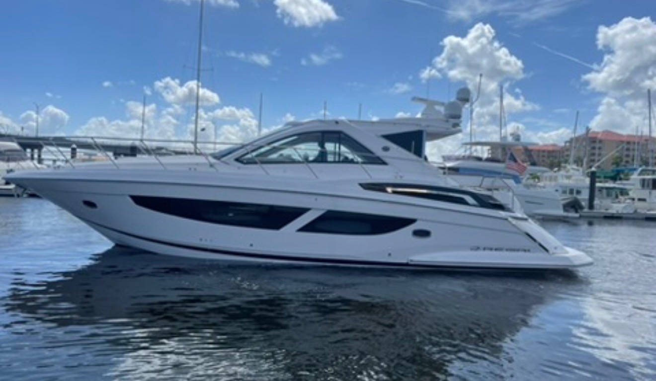 2018 Regal 53 Sport Coupe for sale in Lighthouse Point, Florida