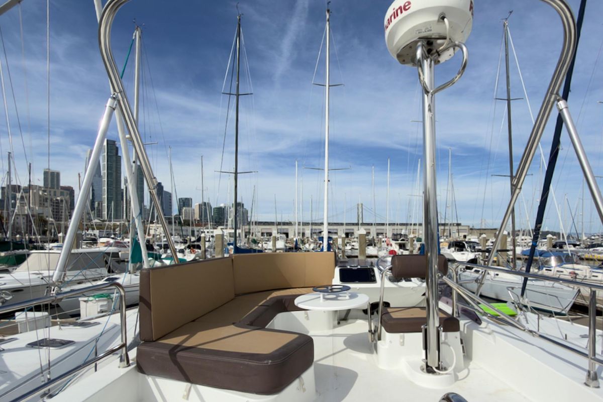 2016 Beneteau Swift Trawler 30