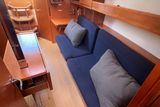 2010 Bavaria Cruiser 32