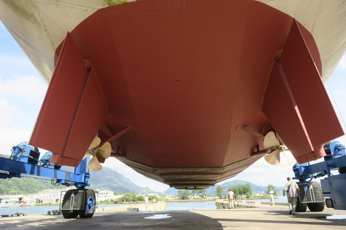 2004 Custom Pita Yachts