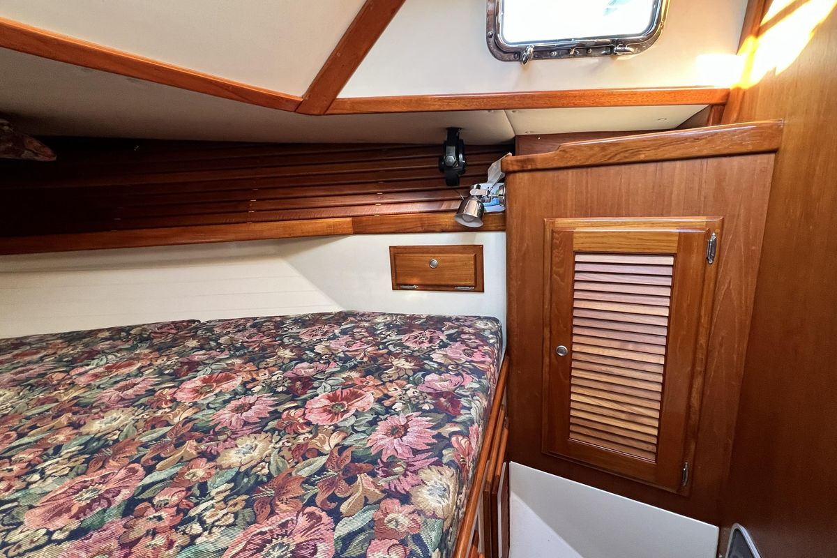 1997 Pacific Seacraft 40