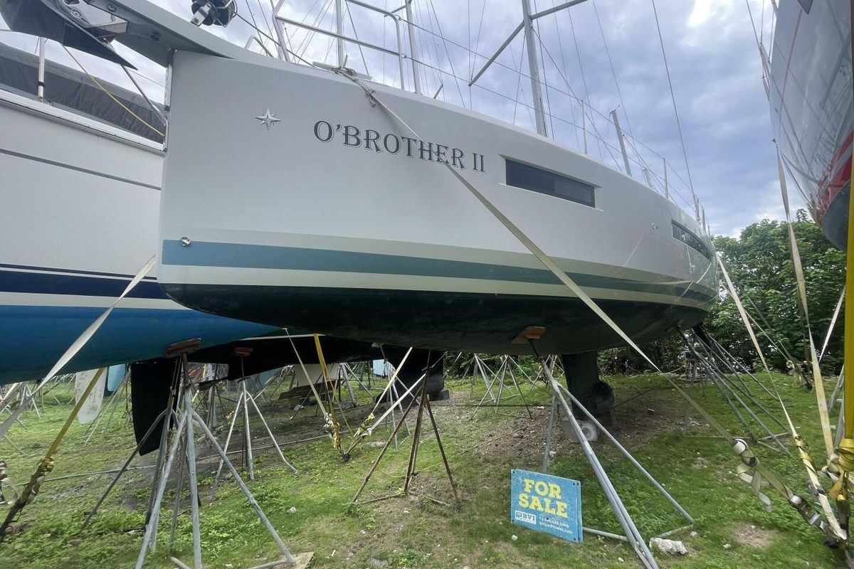 2022 Jeanneau Sun Odyssey 490