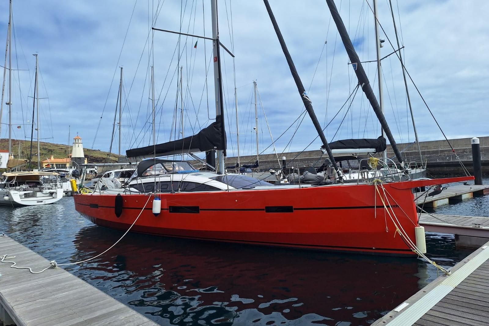 2019 RM Yachts 1370 for sale in Port-Saint-Louis-du-Rhône, Bouches-du-Rhône, France