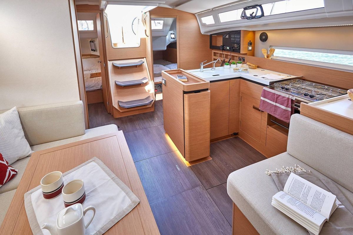 2026 Jeanneau Sun Odyssey 410