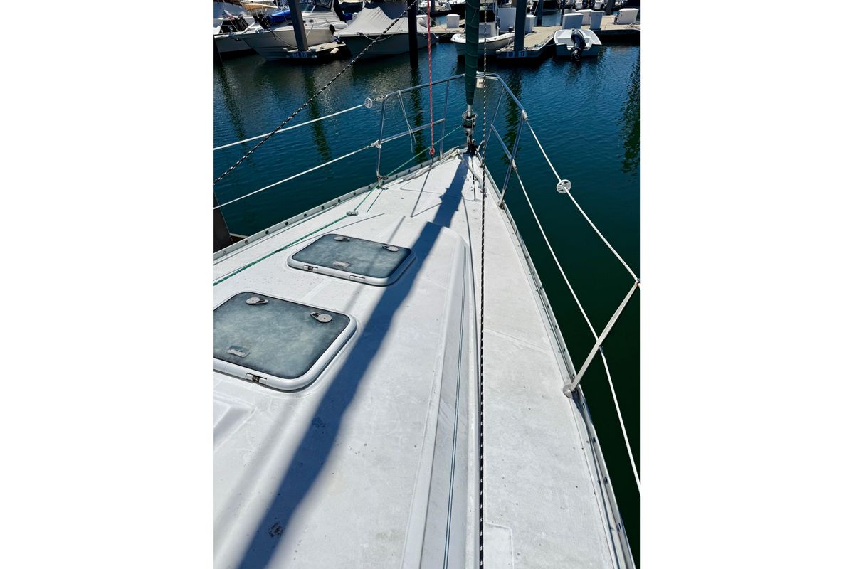 2002 Beneteau Oceanis Clipper 311