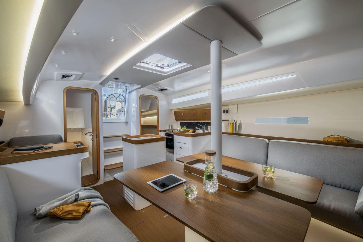 2026 Beneteau First 36