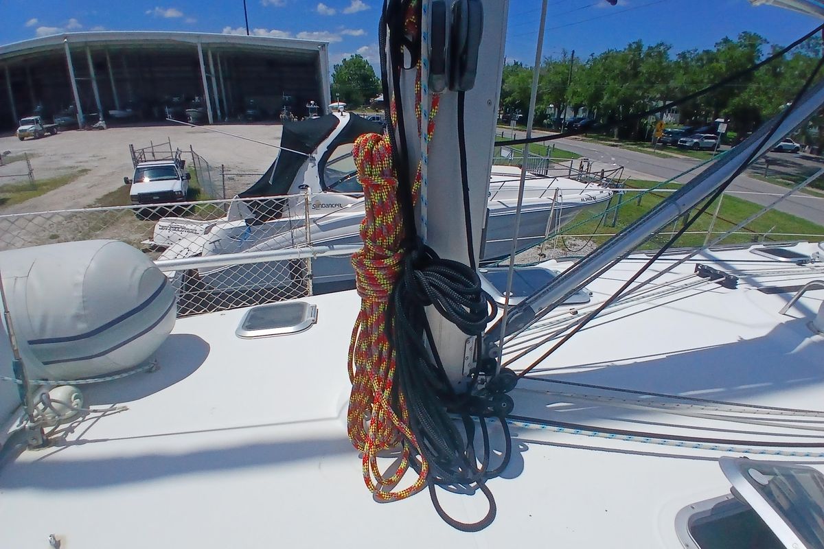 2004 Jeanneau Sun Odyssey 40