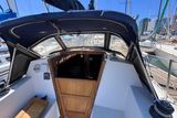1984 Islander 28