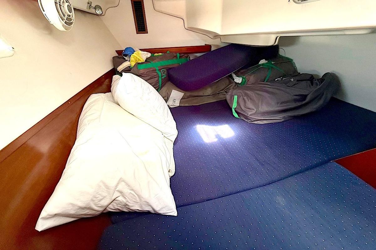 2003 Beneteau 393