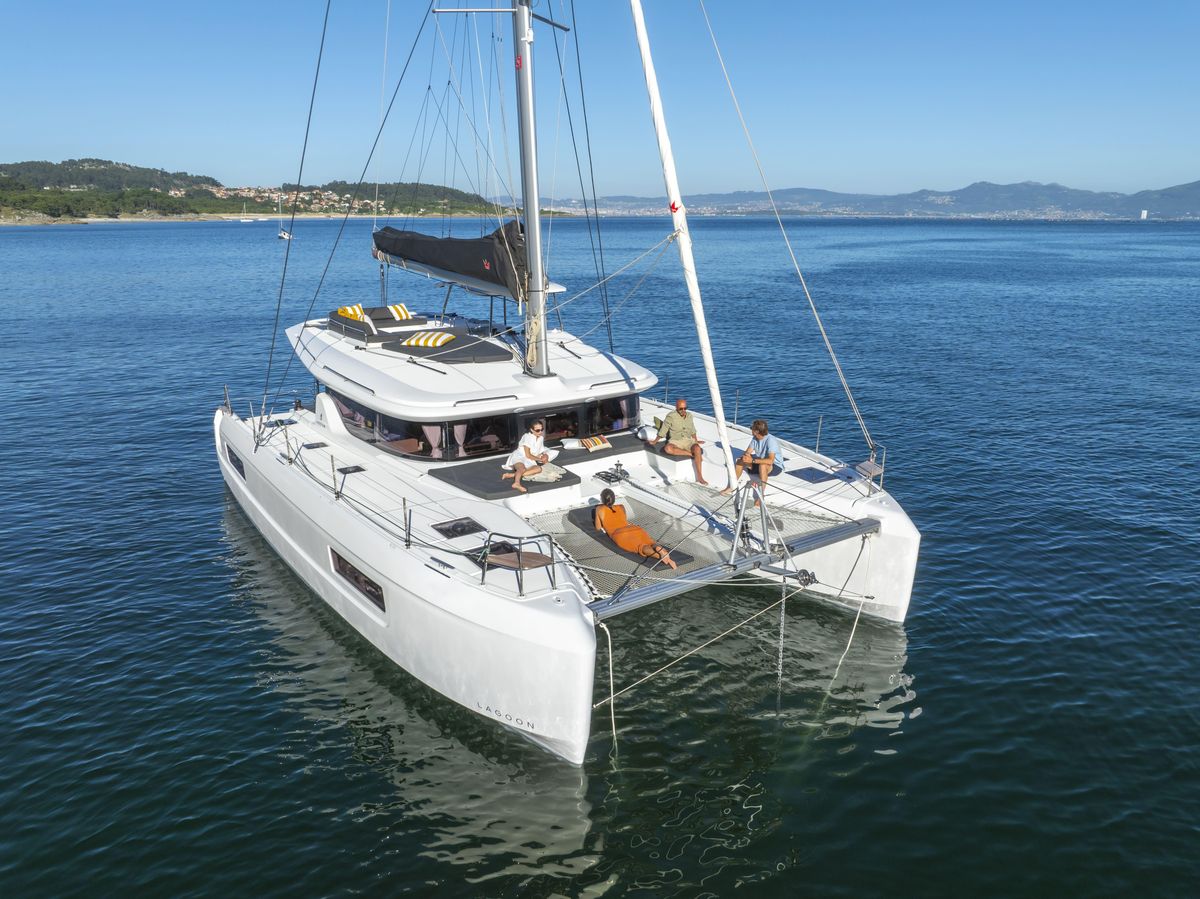 2026 Lagoon 43