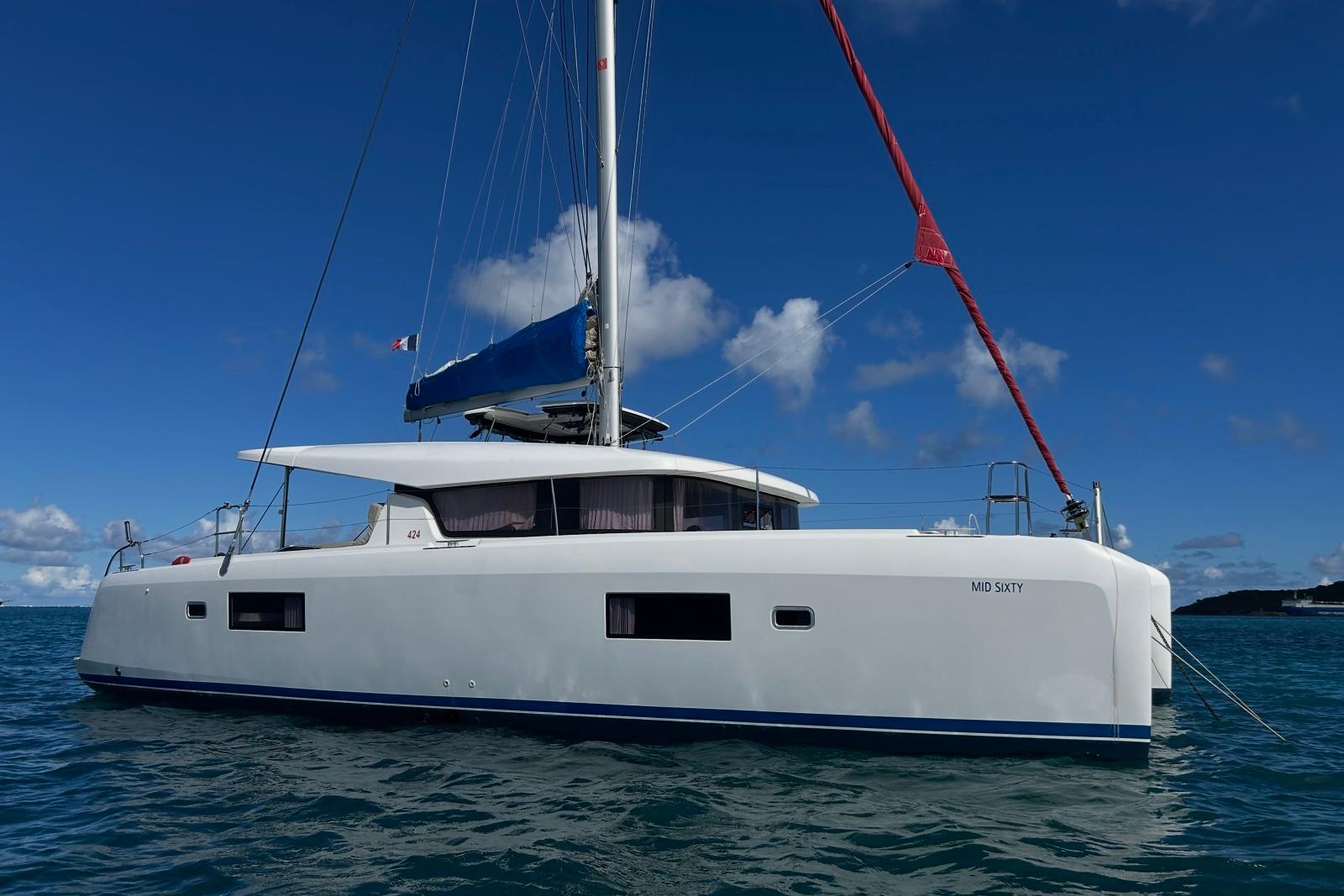 2020 Lagoon 42 Boats