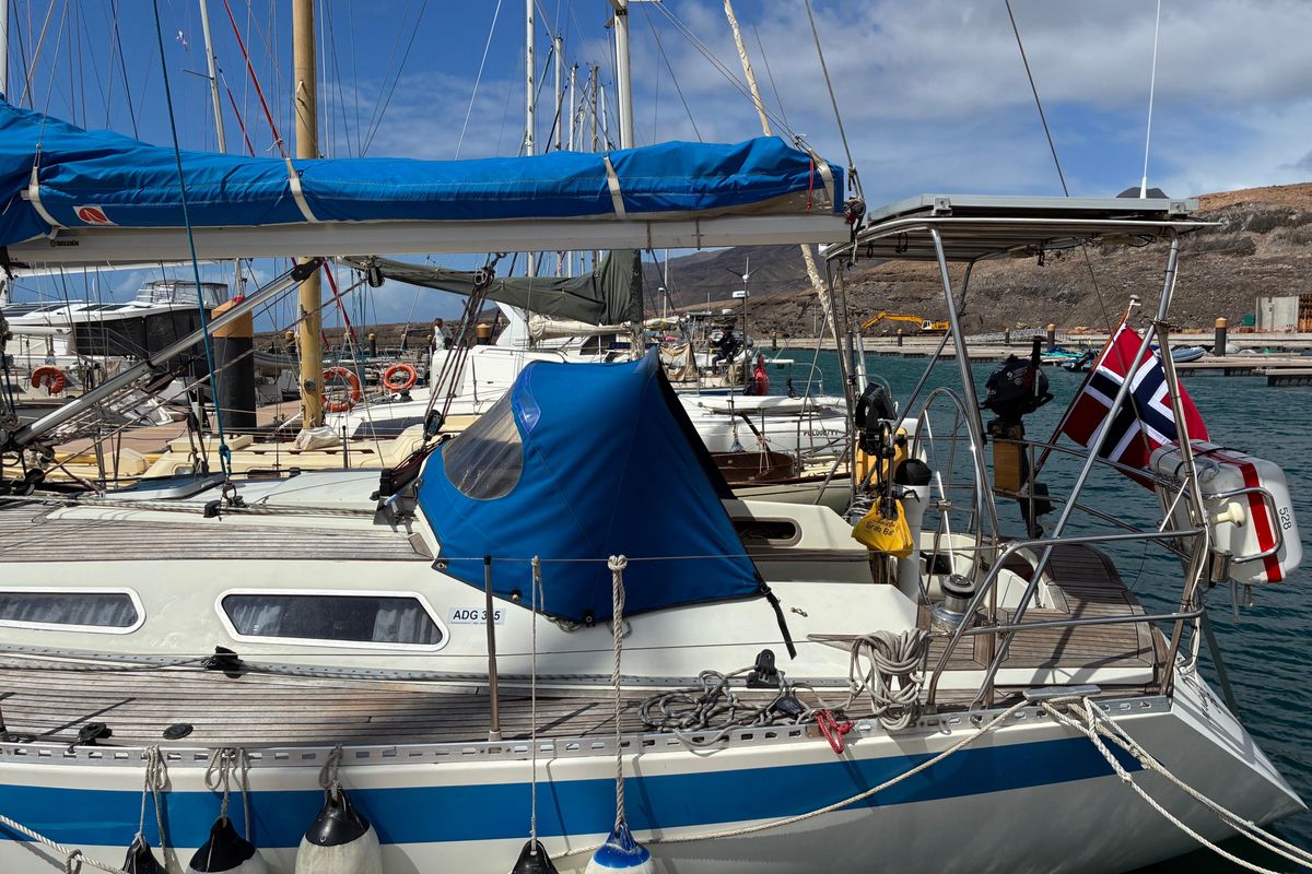 1989 Sweden Yachts 340