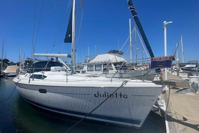 2001 Hunter 380 for sale in Oxnard, California