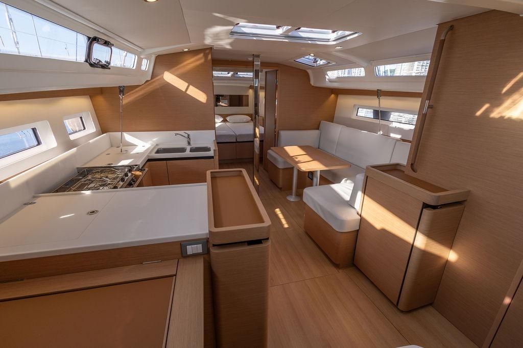 2025 Jeanneau Sun Odyssey 440