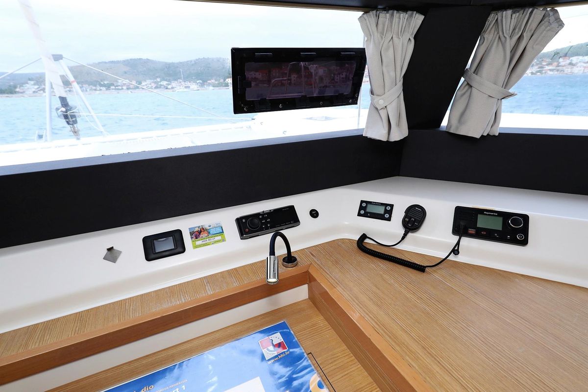 2018 Dufour Catamarans 48