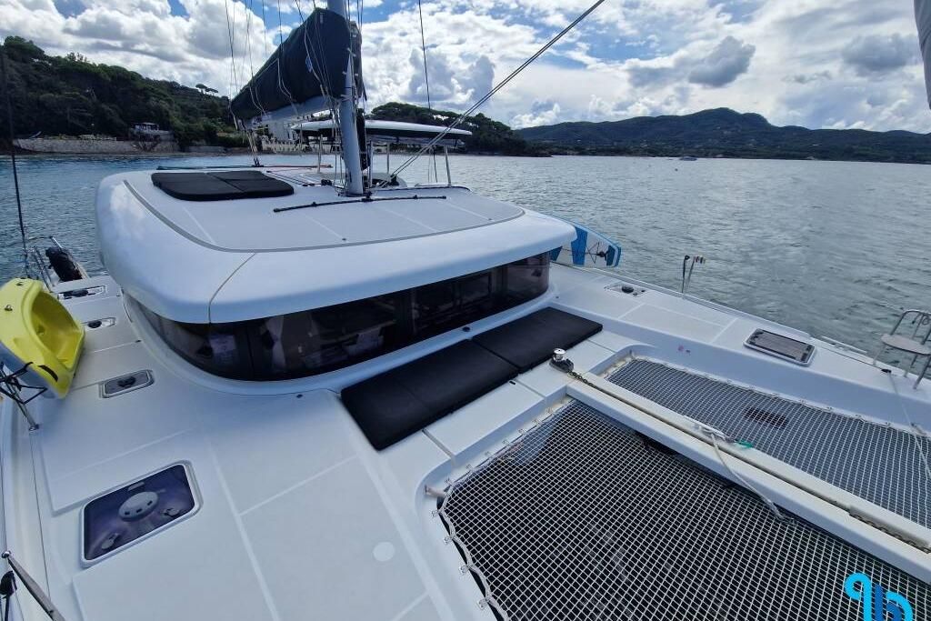 2020 Lagoon 42