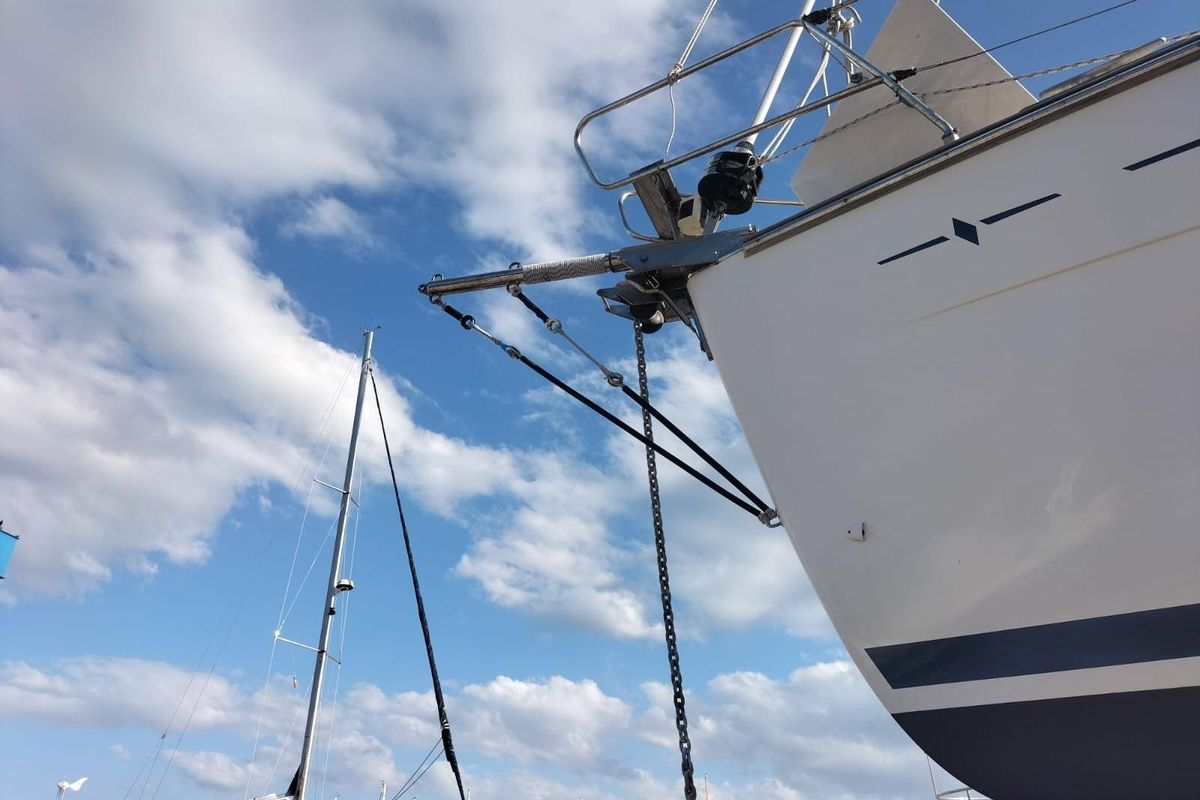 2005 Bavaria Cruiser 46