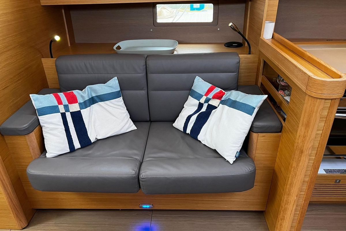 2017 Dufour 460 Grand Large