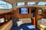 2006 Hunter 41 Deck Salon