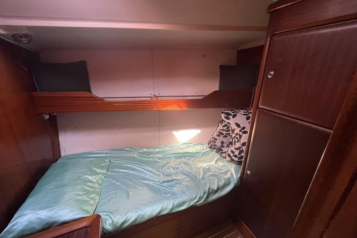 2002 Bavaria Cruiser 50