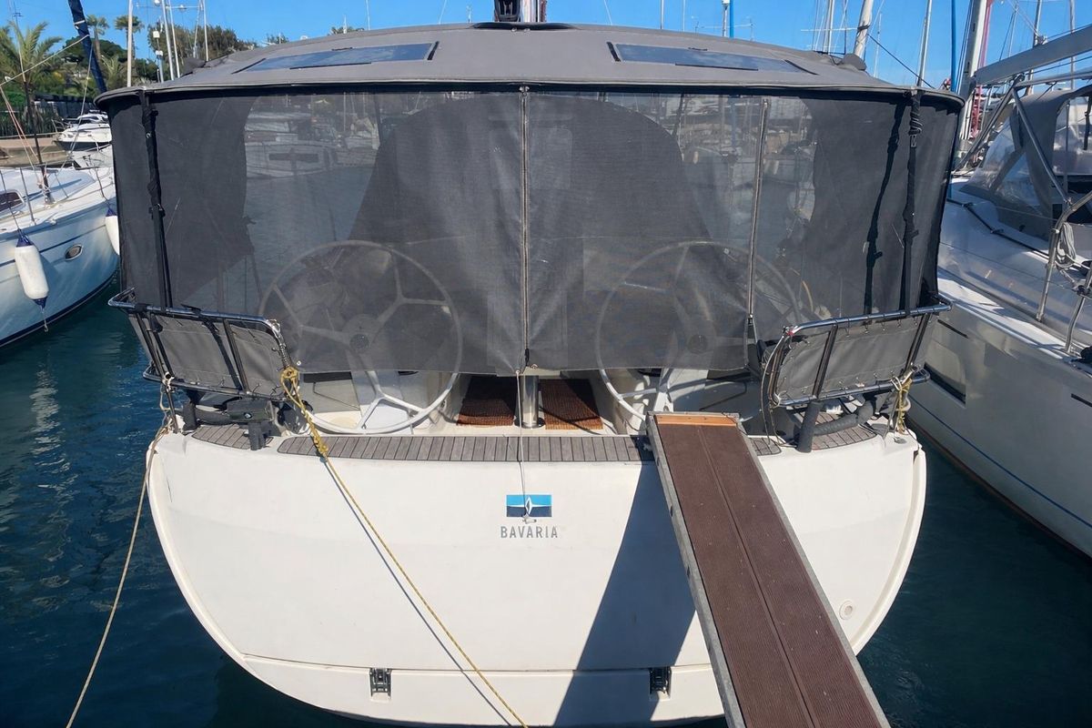2020 Bavaria Cruiser 37