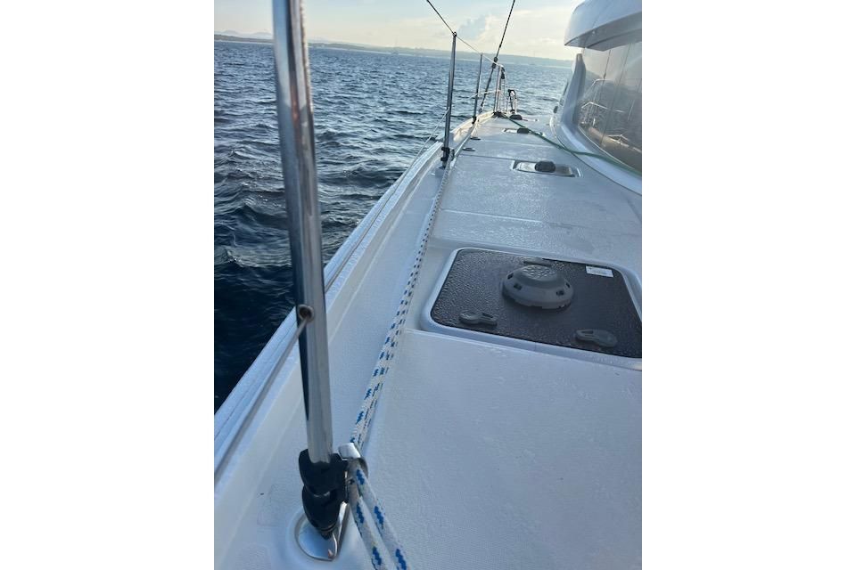2019 Lagoon 42