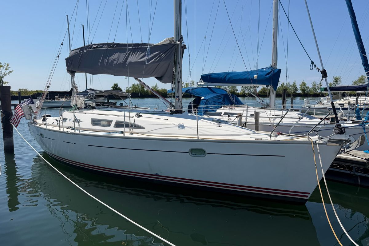 2003 Jeanneau Sun Fast 37