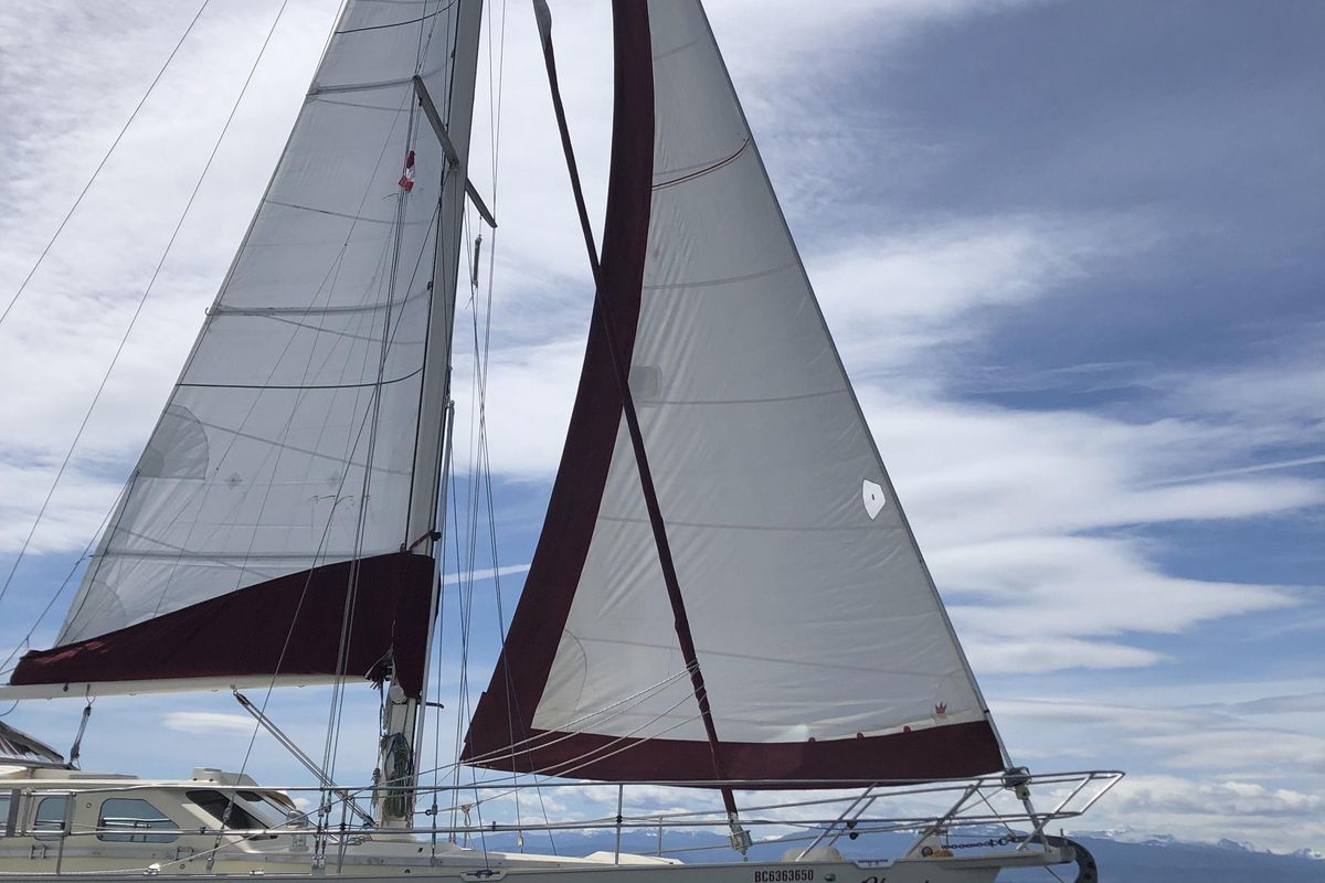 2020 Bruce Roberts 46 Pilothouse