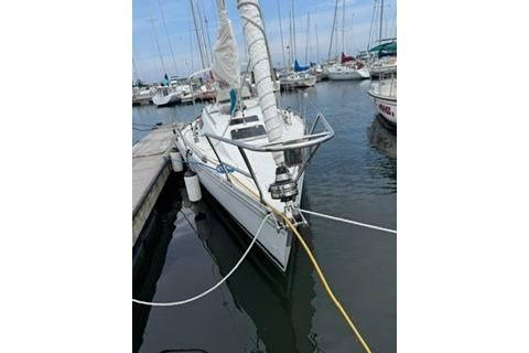 1986 Beneteau First 305