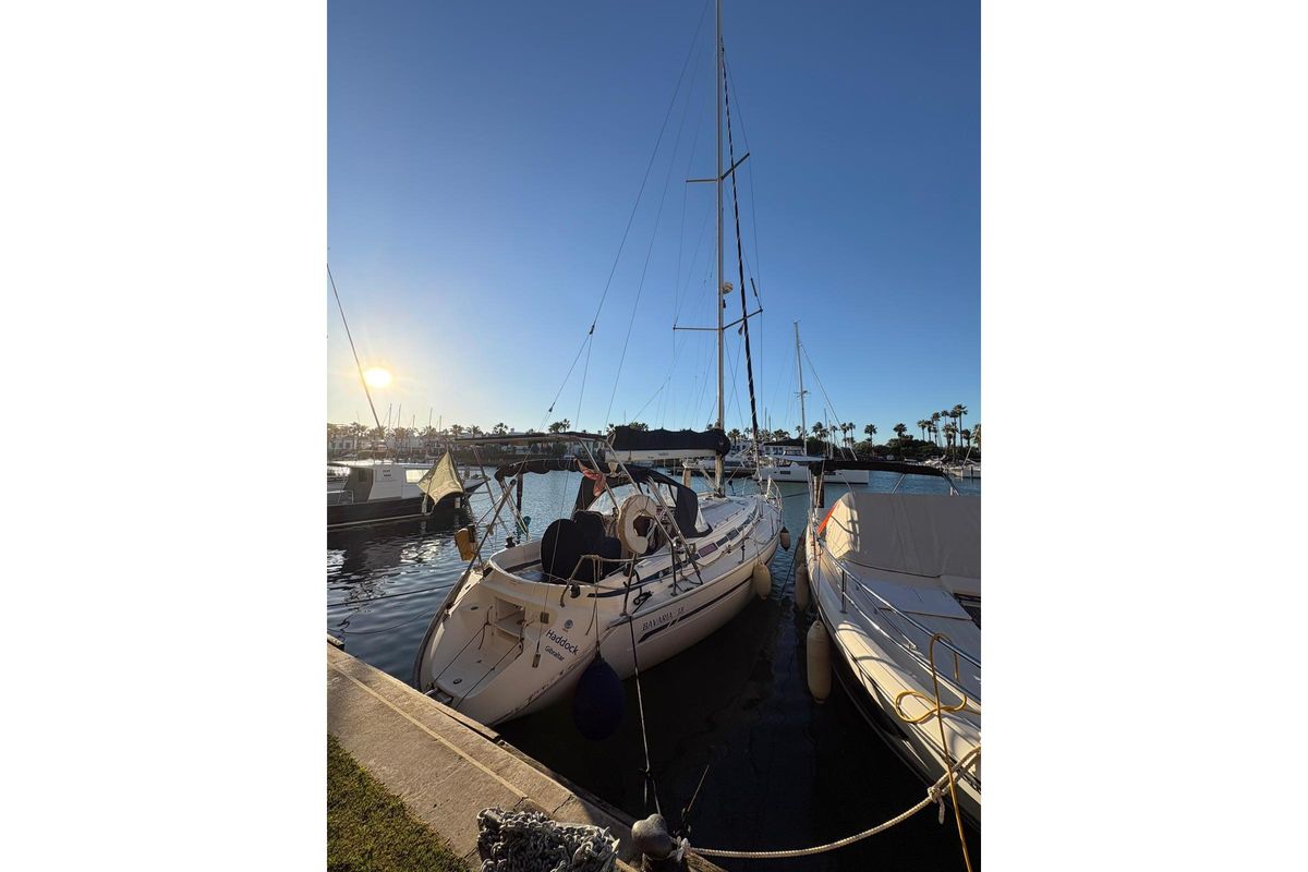 2003 Bavaria Cruiser 38