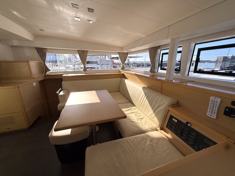 2018 Lagoon 400 S2