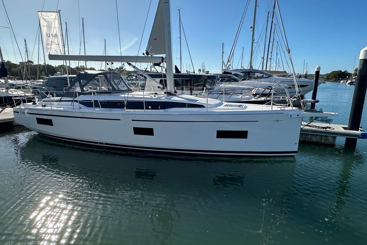 2026 Bavaria C38
