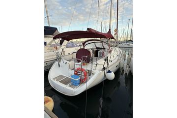 1999 Beneteau Oceanis Clipper 411 Boats