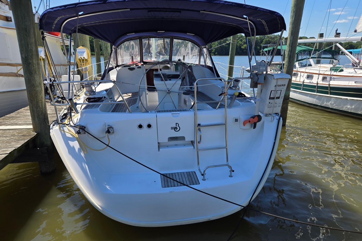 2003 Beneteau 393