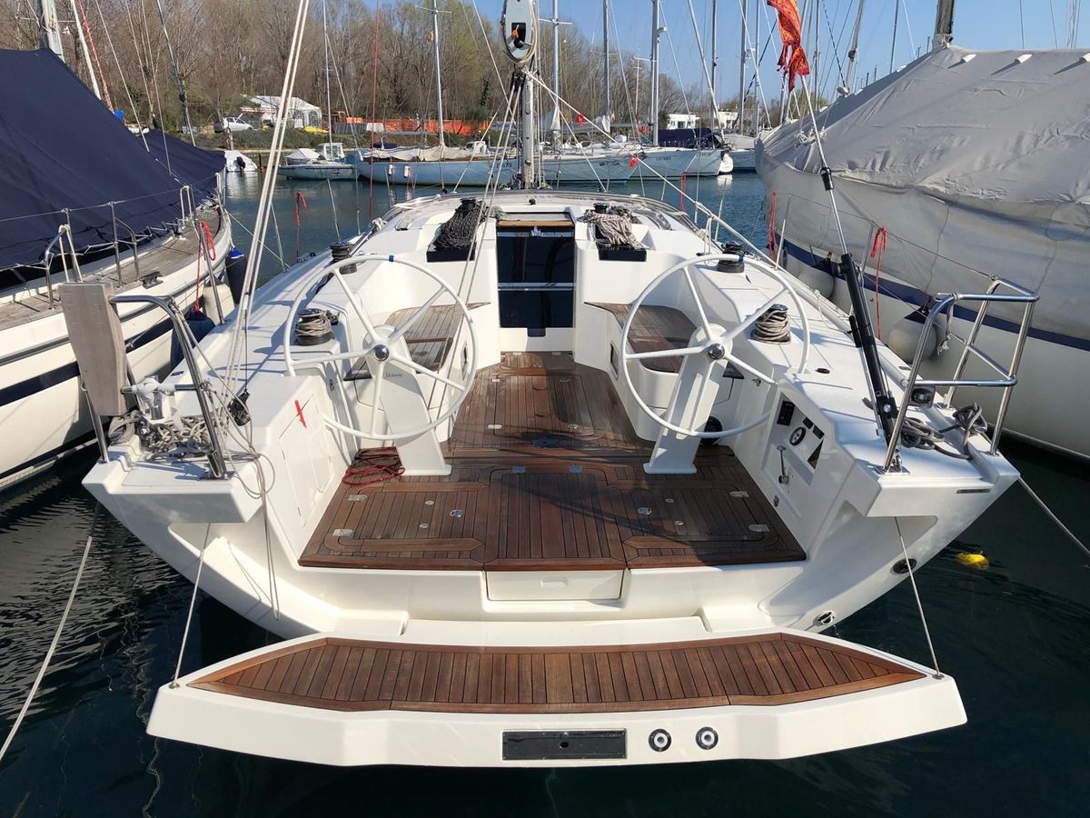 2017 Italia Yachts Italia 12.98 for sale in Trieste, Italy 42 ft