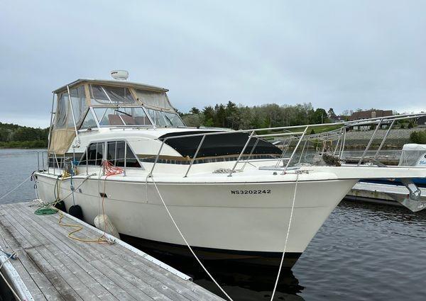 1986 Chris-Craft 350 Catalina for sale in Bridgewater, Nova Scotia, Canada