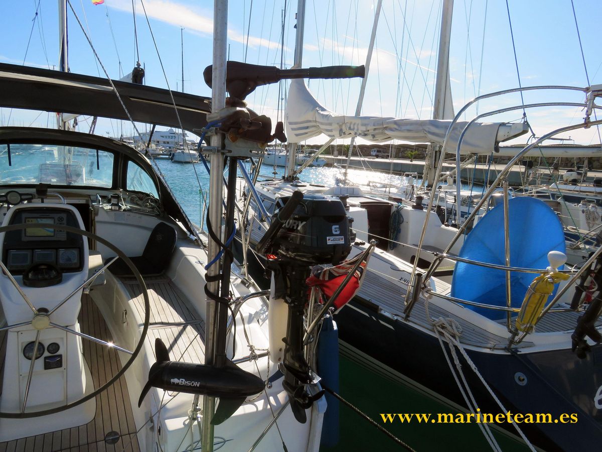 2009 Bavaria 34 Cruiser