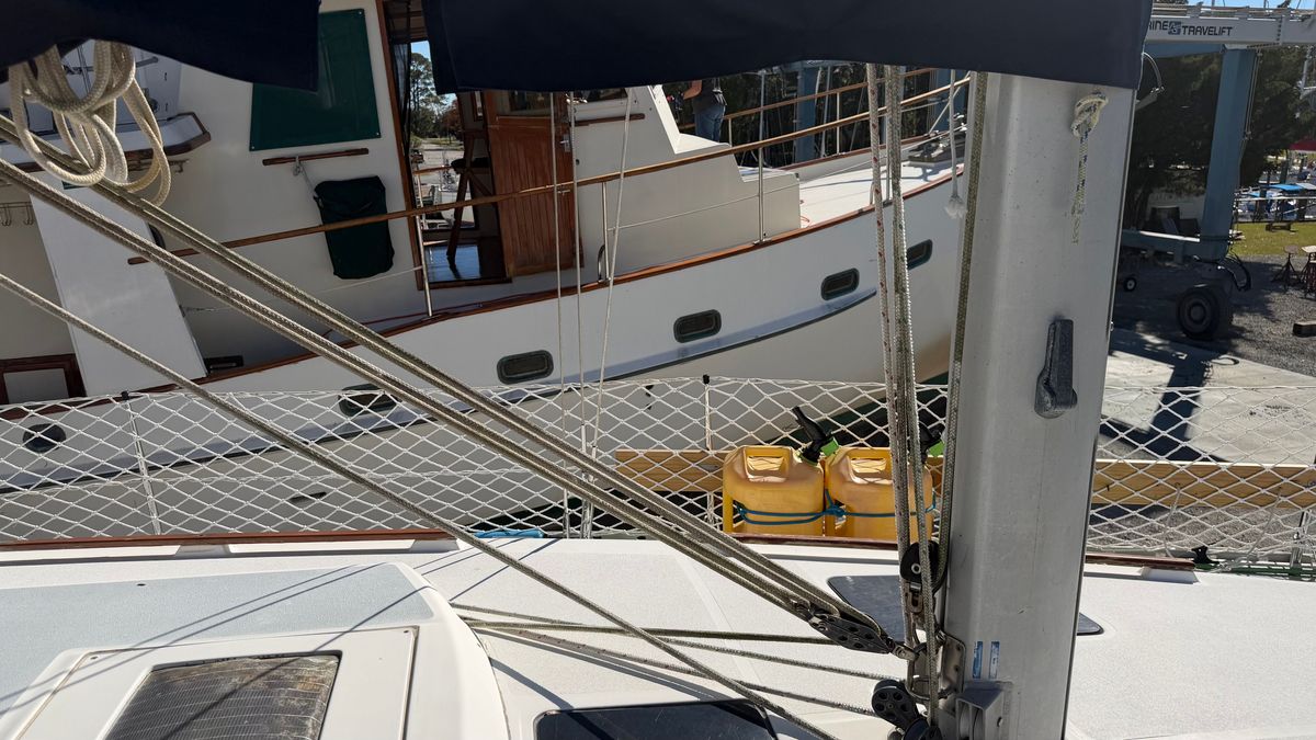 1996 Hunter 37.5