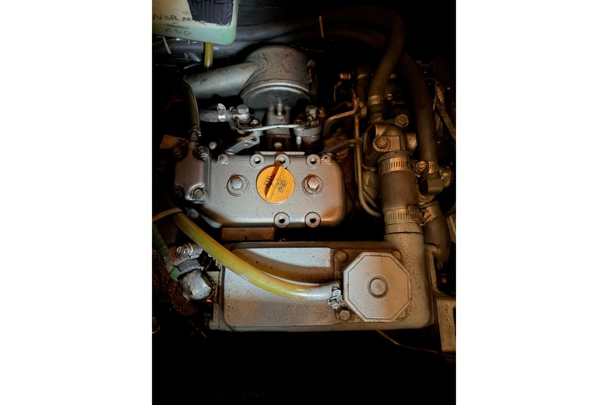 1986 Pearson 33