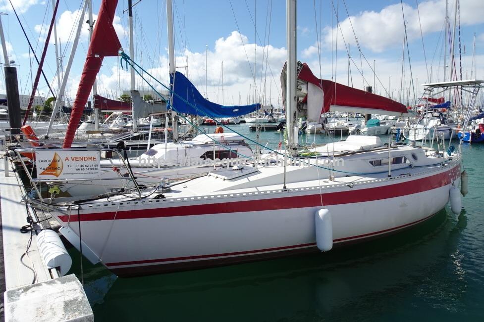 1979 Beneteau First 30 for sale in La Rochelle, Charente-Maritime, France