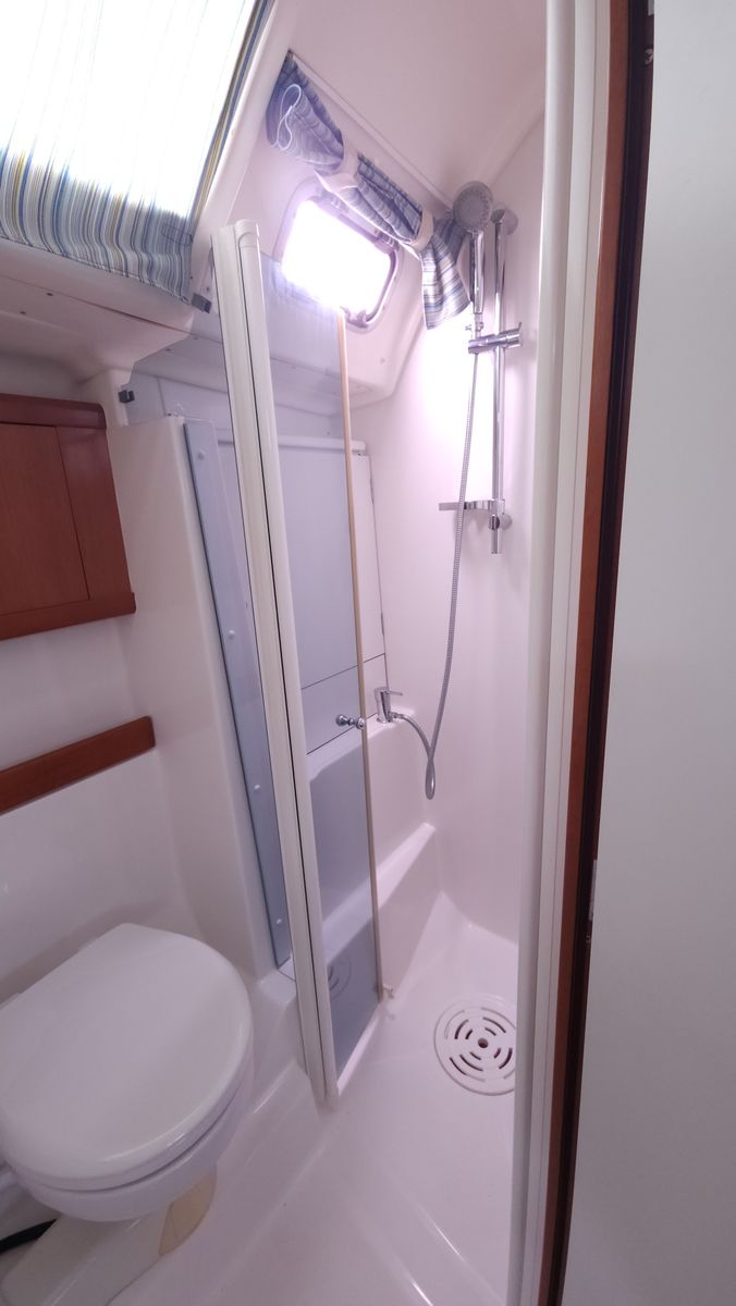 2009 Beneteau 49