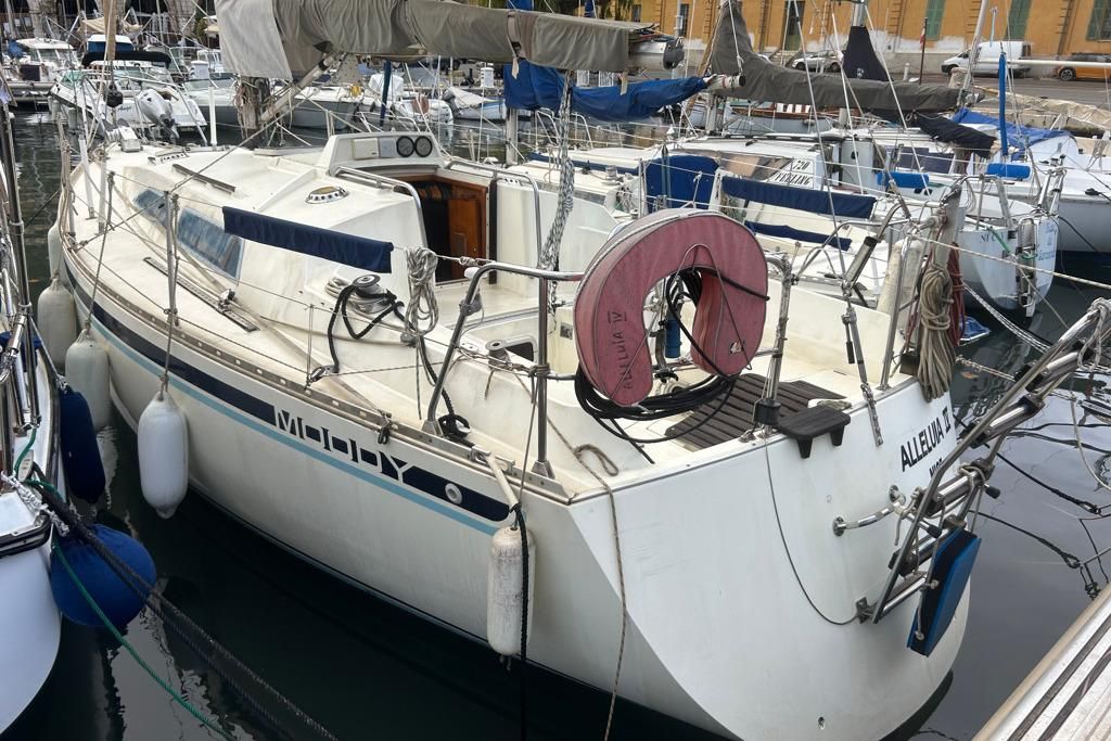 1984 Moody 31