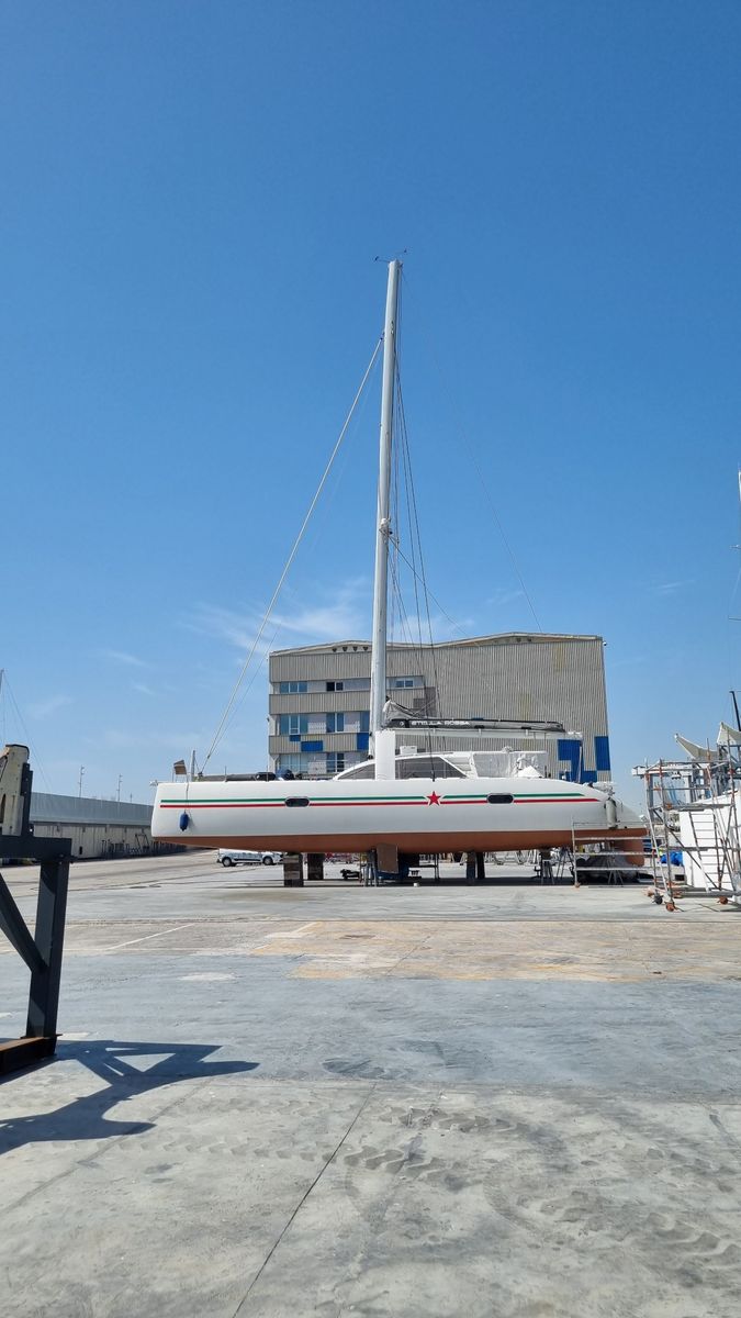 2018 Ice Yachts Ice Cat 61