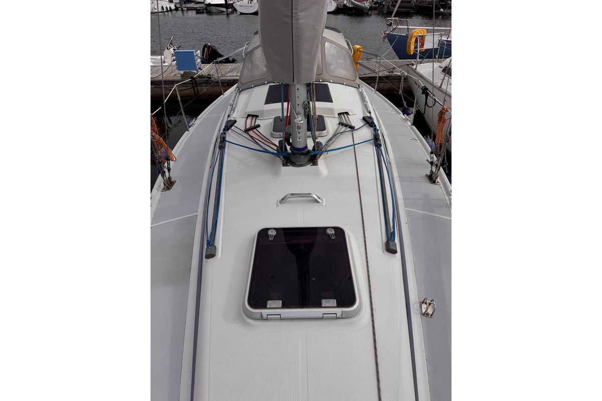 1996 Dehler 35 Cruising