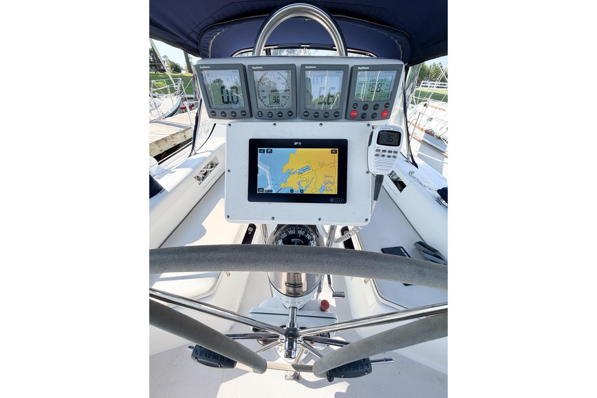 2000 Catalina 380