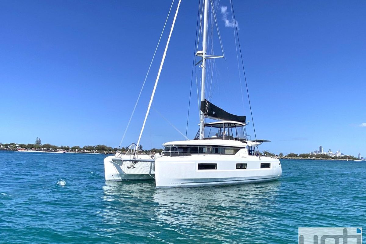 2022 Lagoon 46