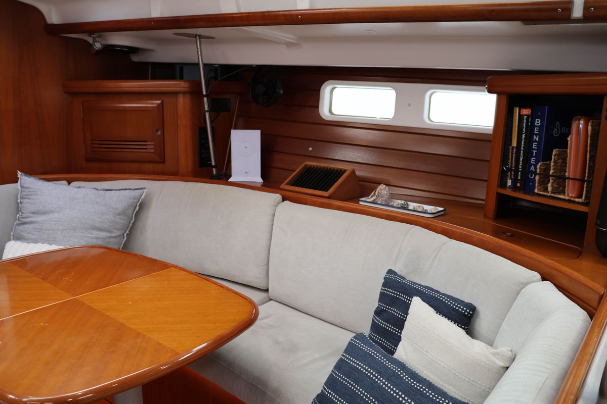 2002 Beneteau 473