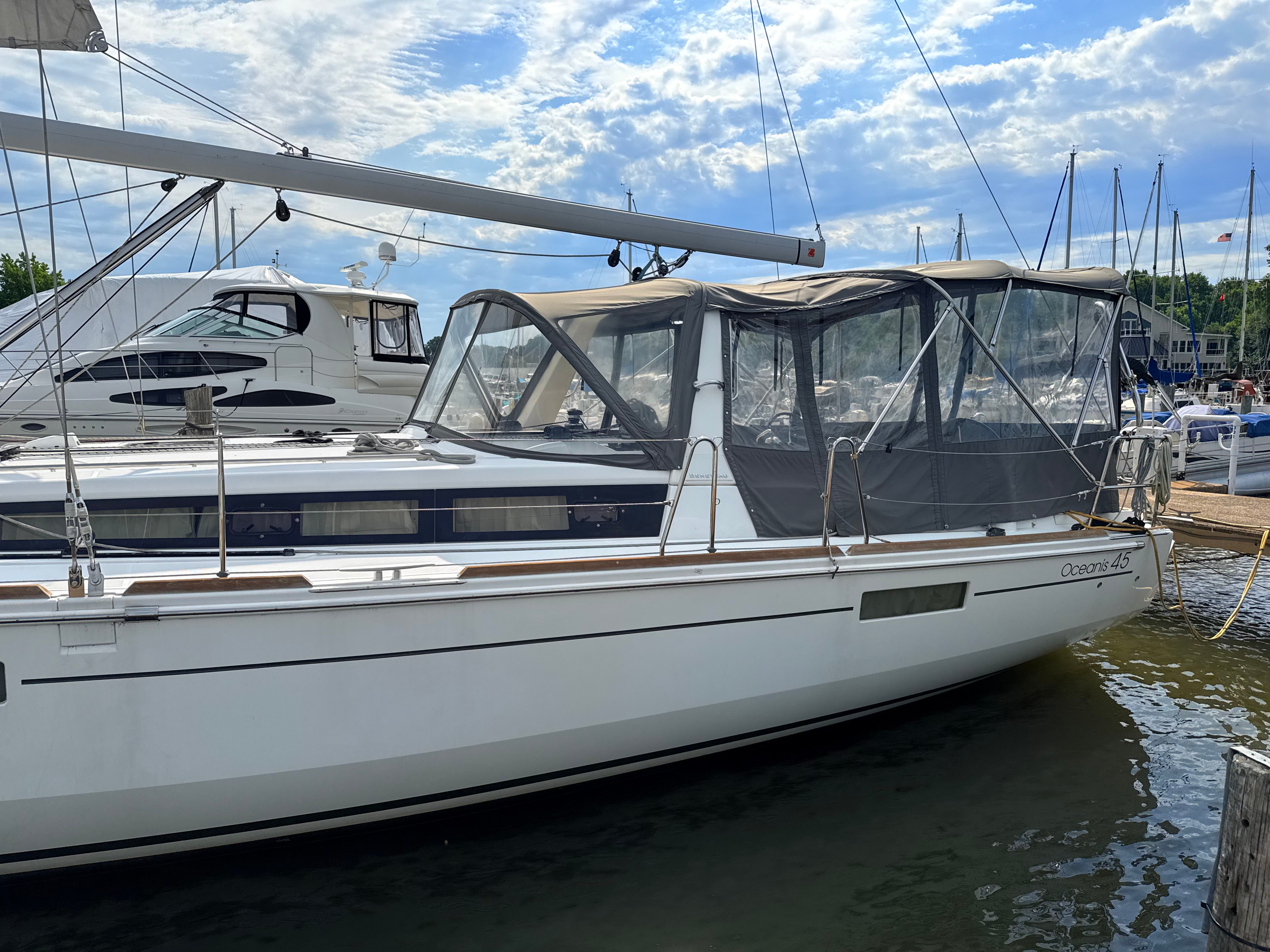 2018 Beneteau Oceanis 45