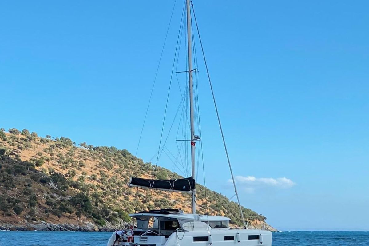 2020 Lagoon 46